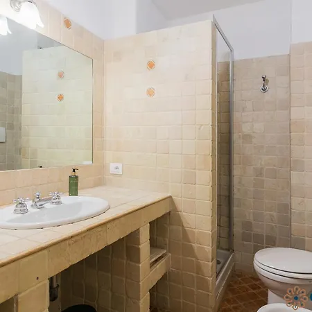 Titti's House By Apulia